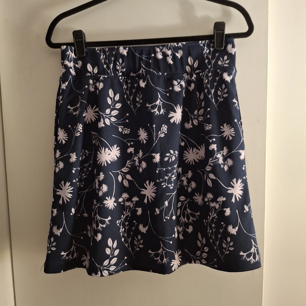 Women's Navy Floral Skort - Brand Unspecified